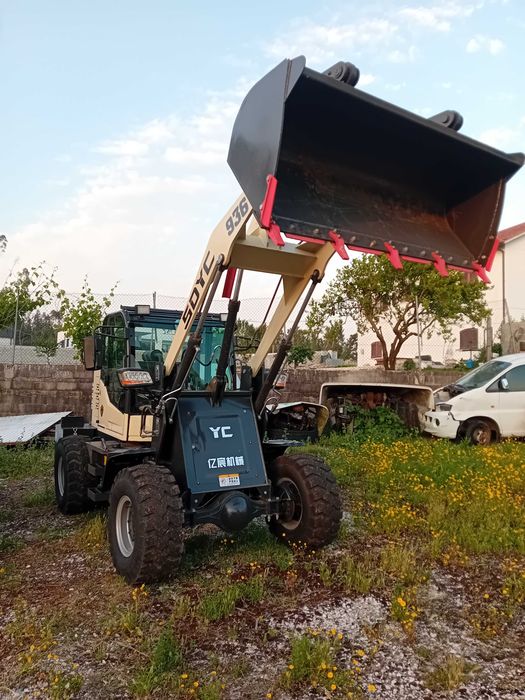 Venda de máquina pa carregadora com garfos