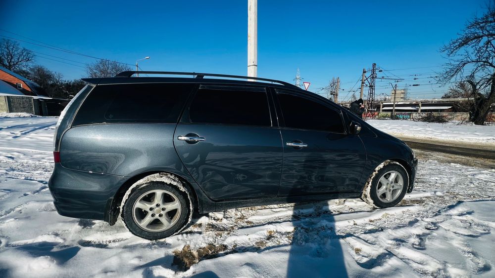 Мицюбиси грандис