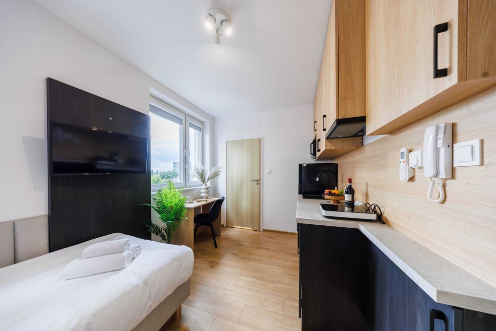 Kawalerka w centrum, al. Powstańców Warszawy, Rzeszów, Klima, balkon