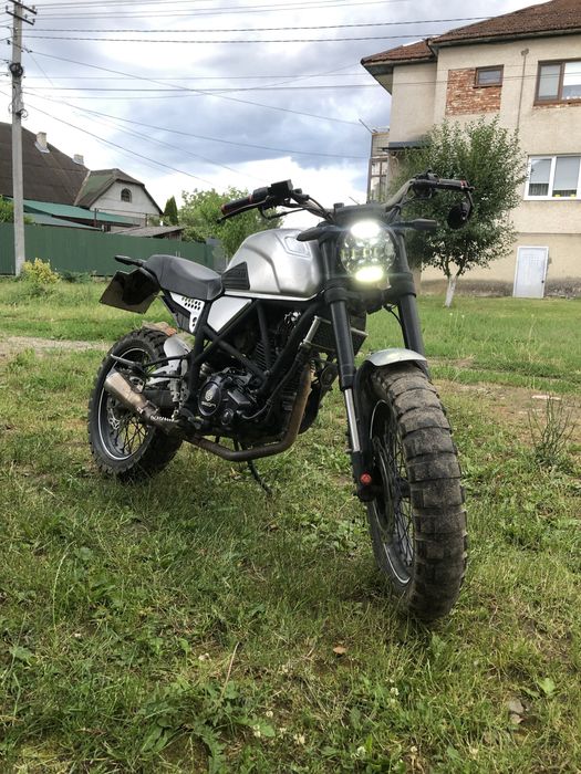 Geon  Skrambler 250 Silver