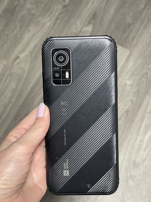 Броньований Мобільний телефон AGM H6 8/256gb
