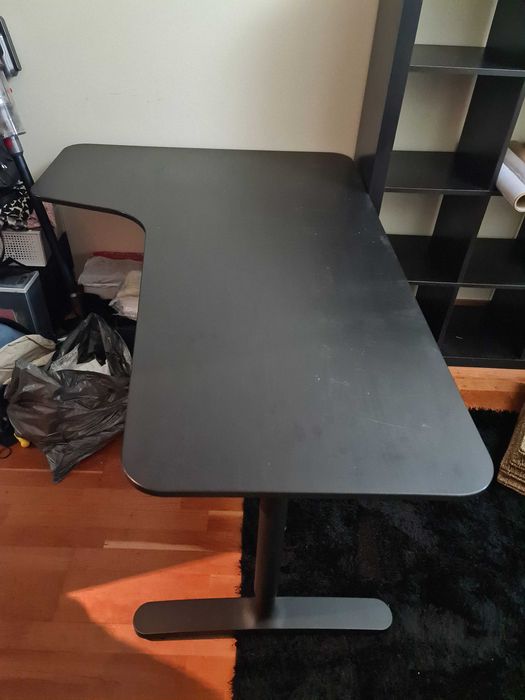 Vendo Secretária Escritório Preto/Castanho como nova