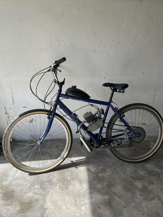 Bicicleta com motor