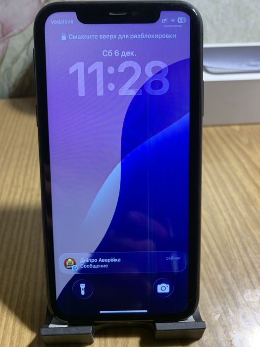 Айфон 11. на 64.