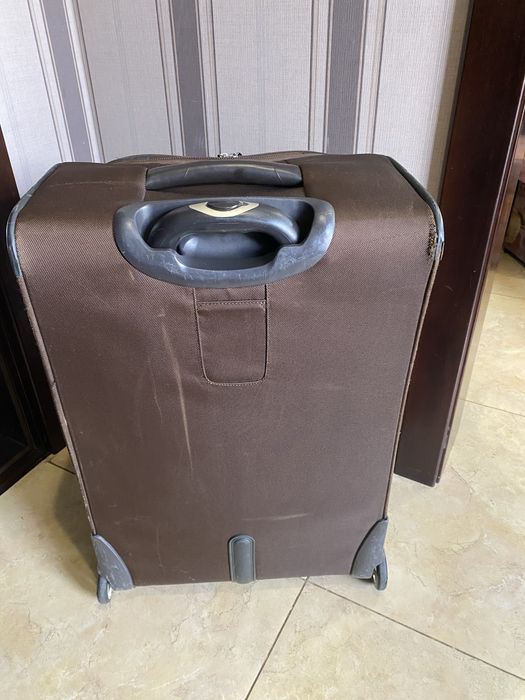 Дорожный чемодан Samsonite