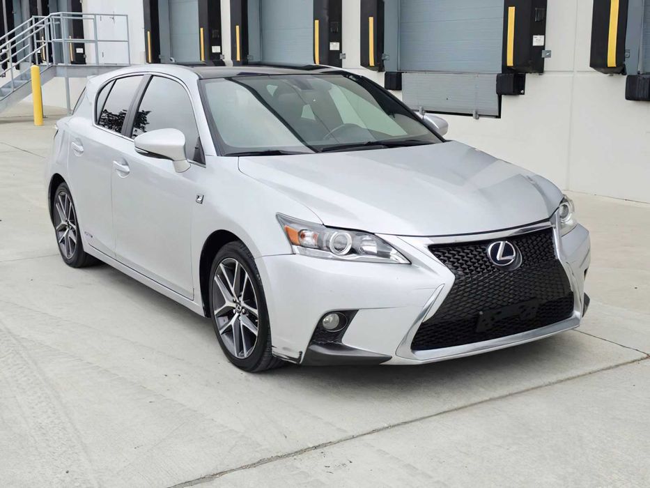 Lexus CT 200h      2017