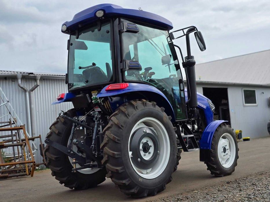 Повнопривідний трактор із кабіною ФАЙТЕР Т-504CRD, 4х4, ГПК, ВВП 2 шв