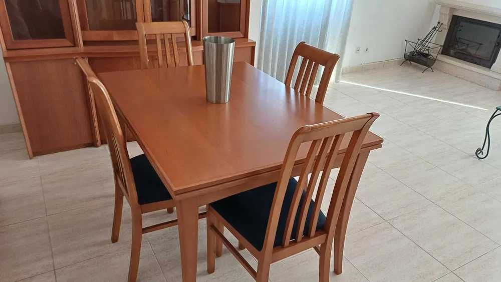 Mobília de Sala de Jantar Moderna e Elegante - Cerejeira