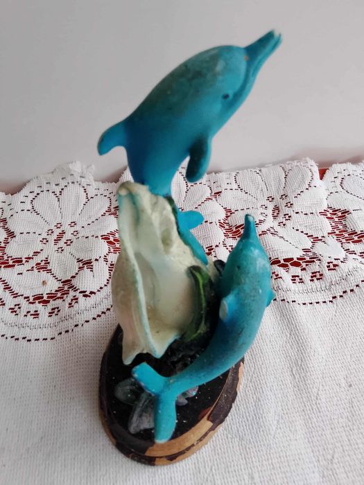 Figurka  delfiny