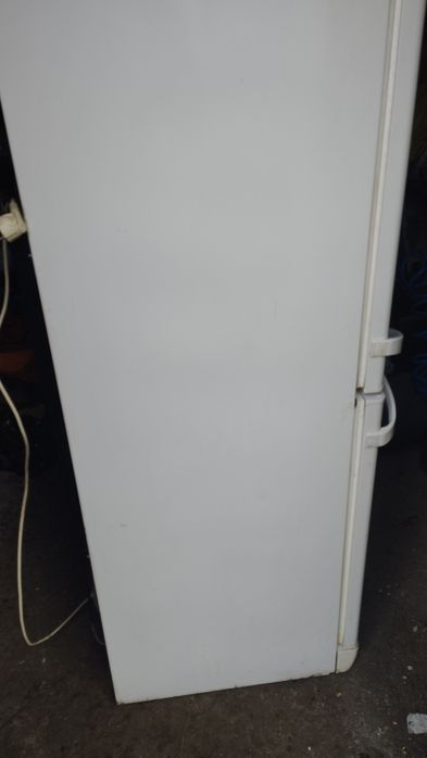 Холодильник "ІНДЕЗІТ"двокамерний