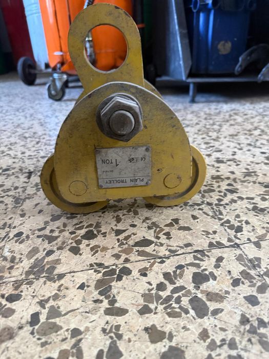Motor elétrico, roldana