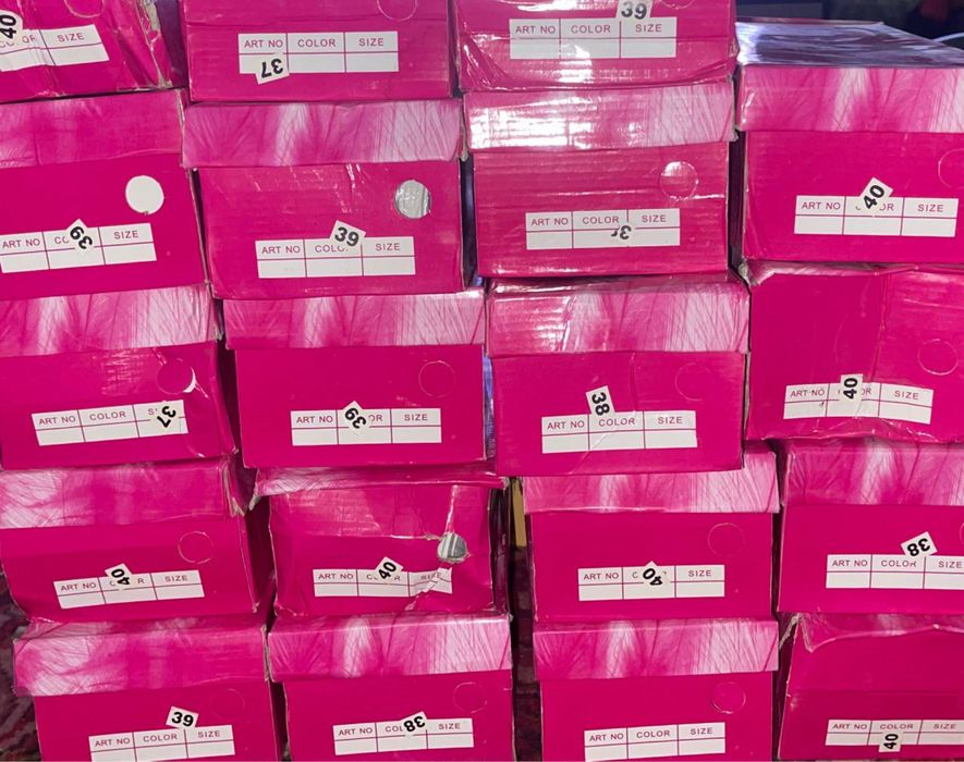 Кросівки жіночі кеди