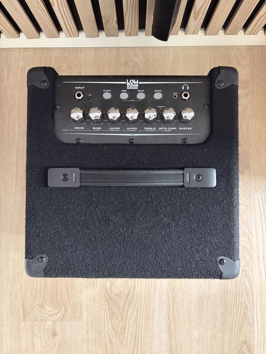 Line 6 LowDown Sudio 110 de 300W