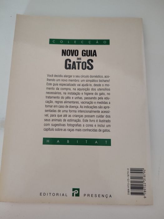 Vendo livro " Novo guia dos gatos" de katrin Behrend