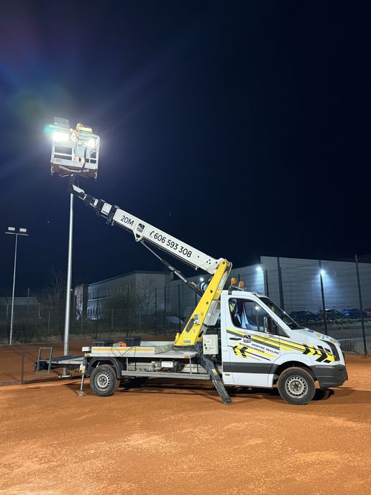 Podnośnik Koszowy 26m Poznań – Wynajem z Operatorem | Zwyżka do Drzew i Dachów