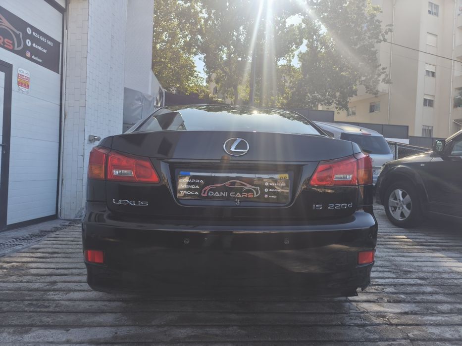 Lexus IS 220 — fotografia 4