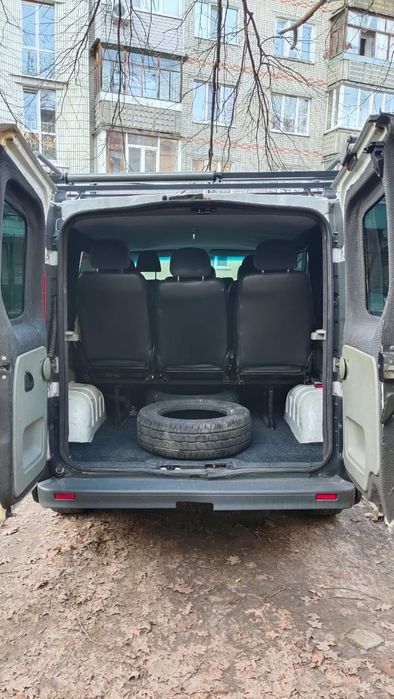 Opel Vivaro 2.0 дизель