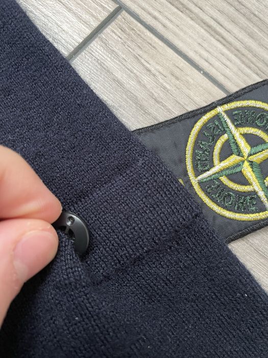 Светр stone island S оригінал
