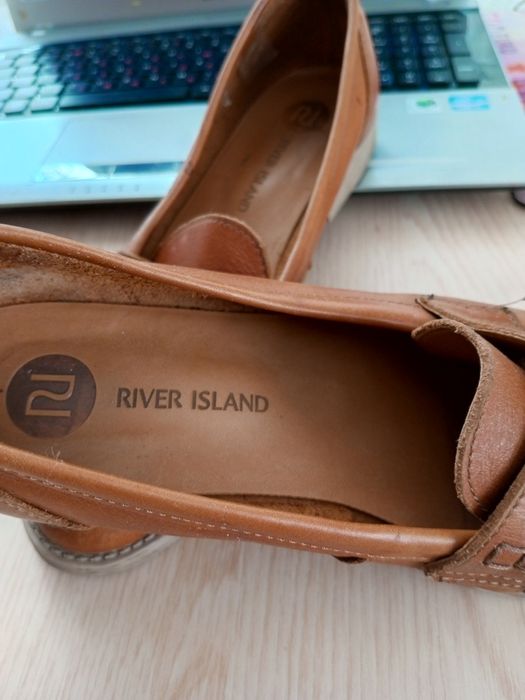 Шкіряні туфлі 39 р