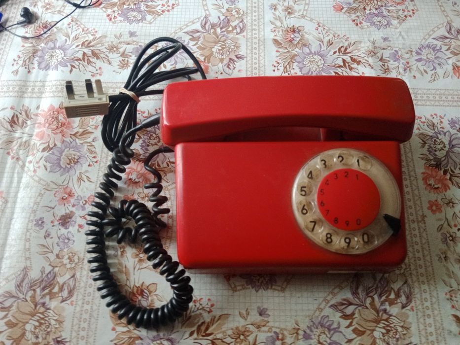 Продам стационарные телефоны
