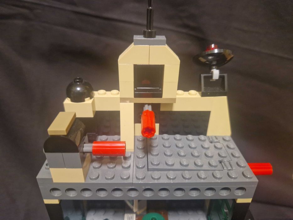 Lego marvel daily bugle 76005