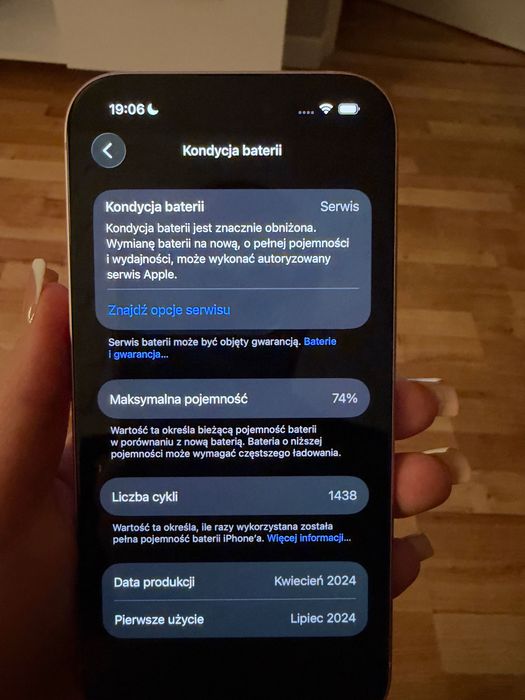 REZERWACJA. iPhone 15 różowy 256 GB