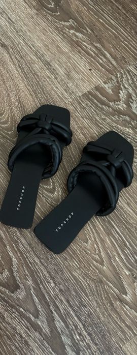 Шлепанцы чорні topshop