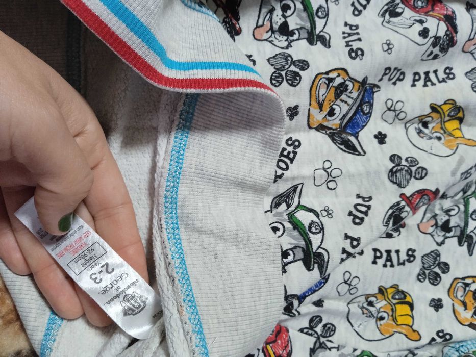 віддам Дитячі речі