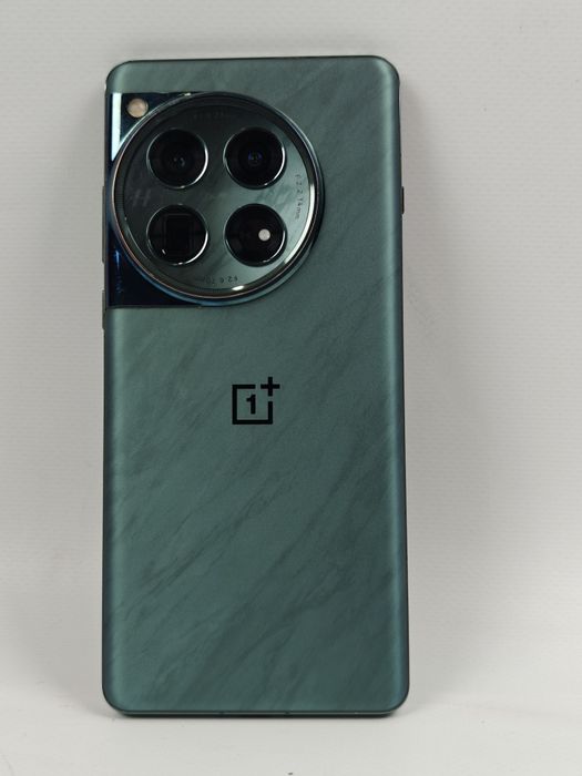 OnePlus 12, Snapdragon 8Gen 3,16/512