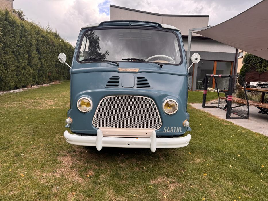 Renault 10