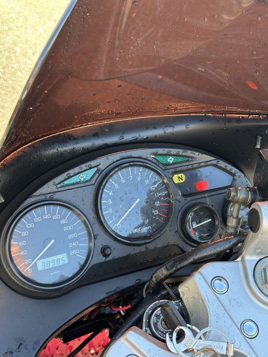 Suzuki GSX 750F KATANA