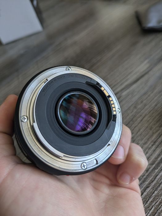 Canon EF 50mm f/1.8 STM