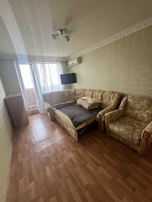 Продам 1-комнатную квартиру в 3 минутах пешком от метро Студенческая