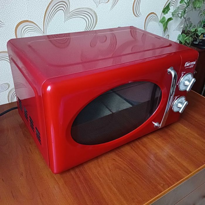 Мікроволновка Girmi FM 21 з грилем