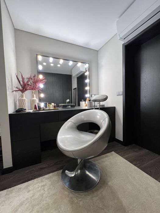 Cadeira Maquilhagem Maletti