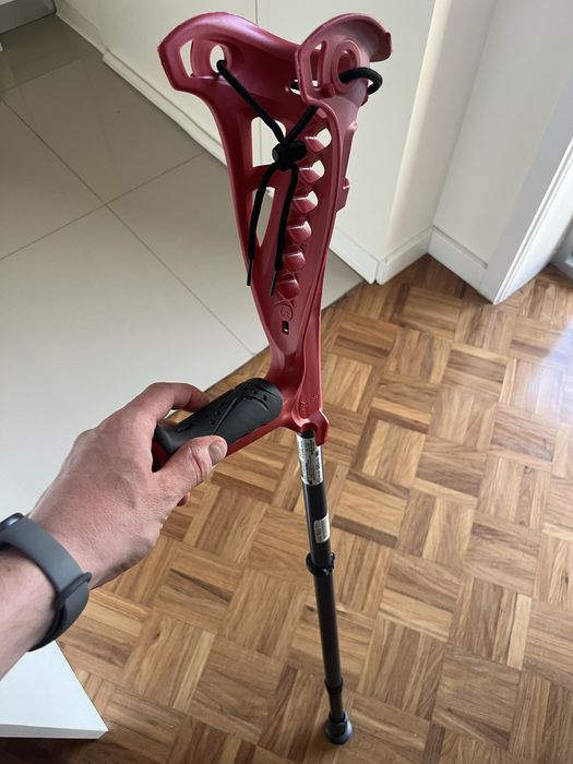 Muleta "Orthia Canadiana Access Comfort Vermelha" nova