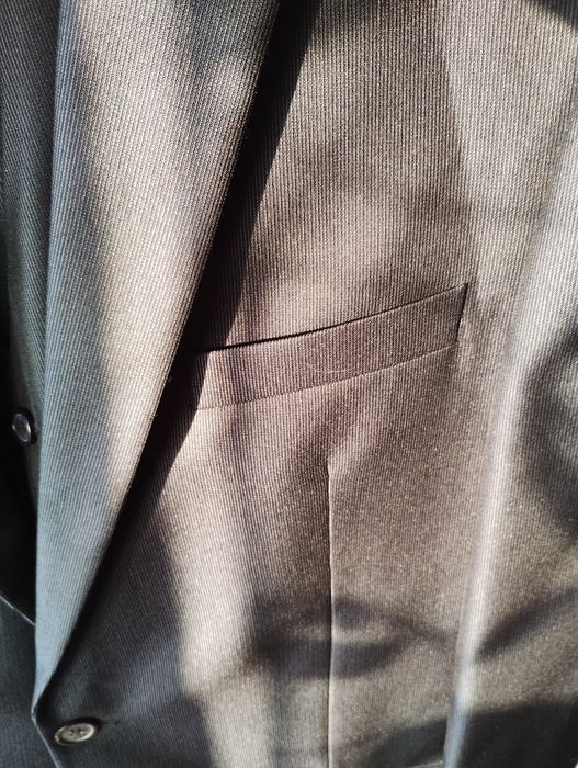 Garnitur meski granatowy trzyczęściowy