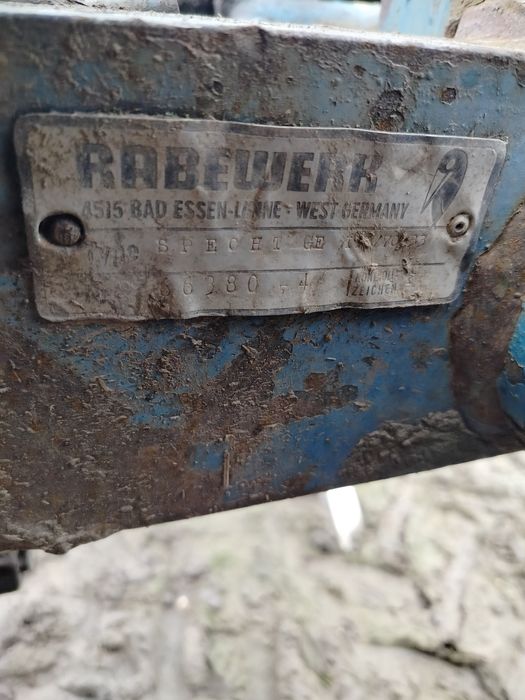 Продам оборотний плуг рабеверк