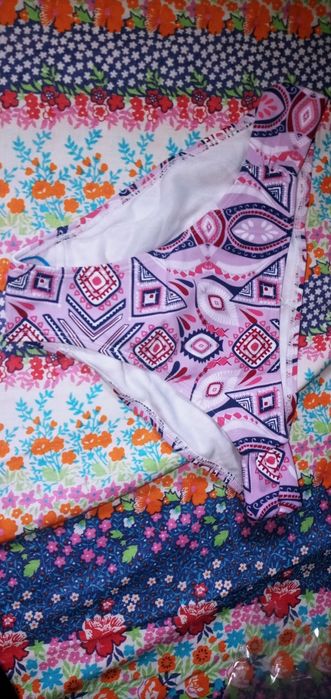 Stroj rozmiar 38 miseczka 75c