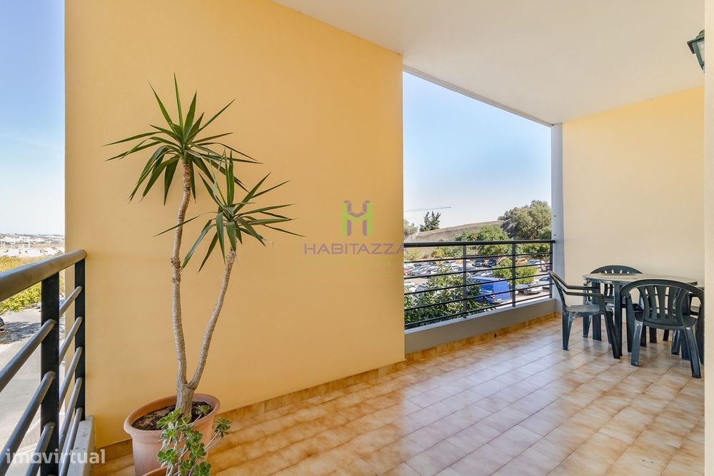 Apartamento T2 com VISTA MAR, às portas do Centro Histórico de Lagos -