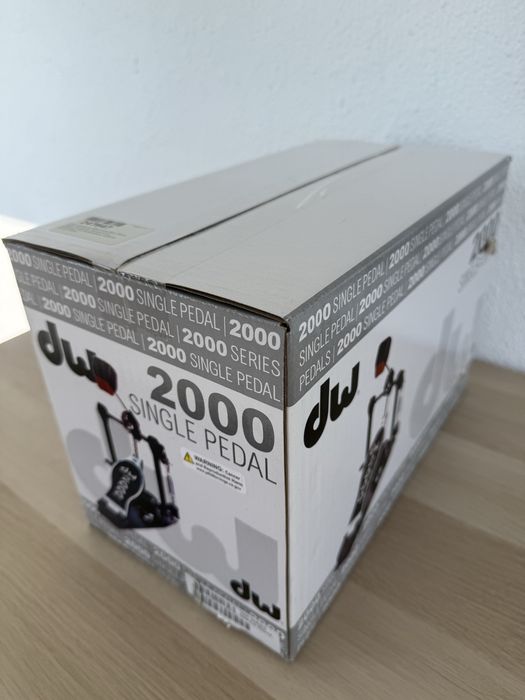 DW 2000 Single Drum Pedal