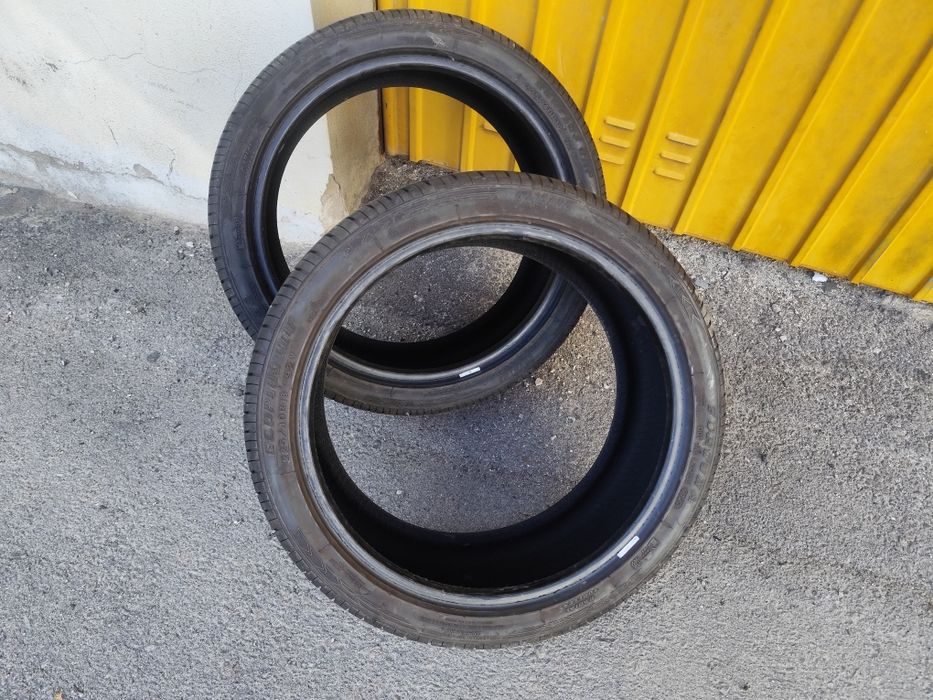 Pneus  225/40R18