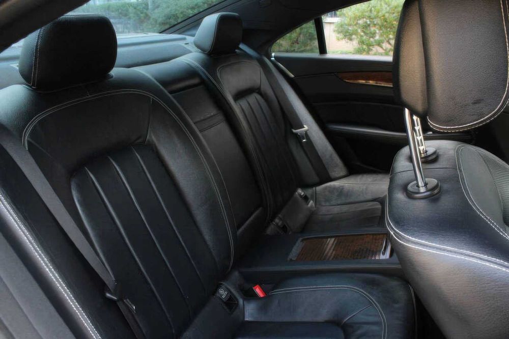 Mercedes-Benz CLS      2013