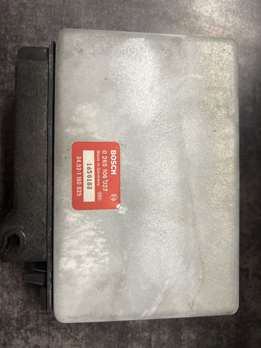 BMW E31 850 Komputer sterownik  ABS