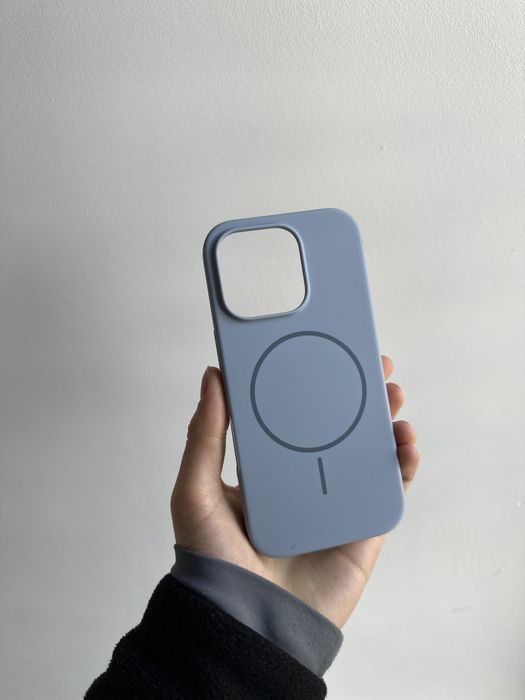 Etui silikonowe błękitne MagSafe do Iphone 16 PRO