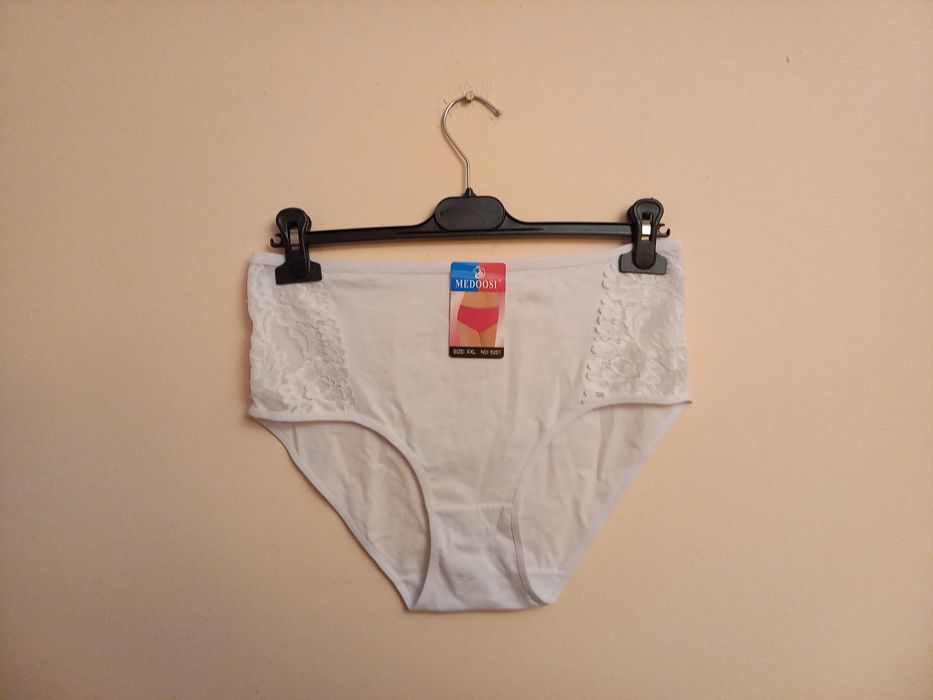 Białe majtki (figi) damskie | r. XXL (44)