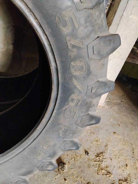 Sprzedam opony rolnicze