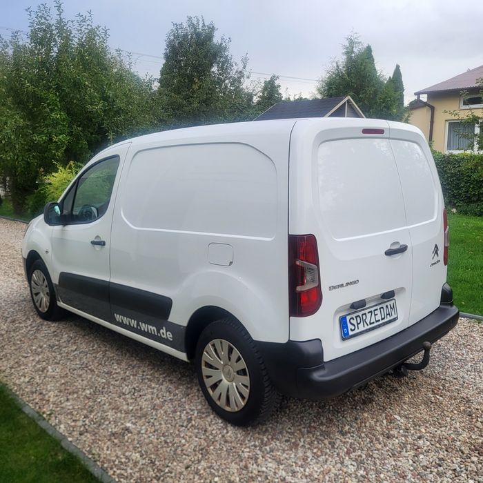 Citroen Berlingo 2012 Rok Lift 1.6 Hdi 3 osobowe !!!Hak