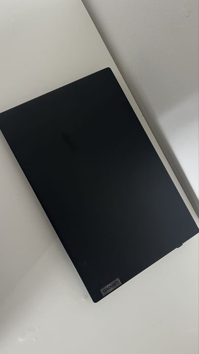 Lenovo V15 G2 ALC 15.6” Ryzen 5 5500U | 8GB RAM | Garantia