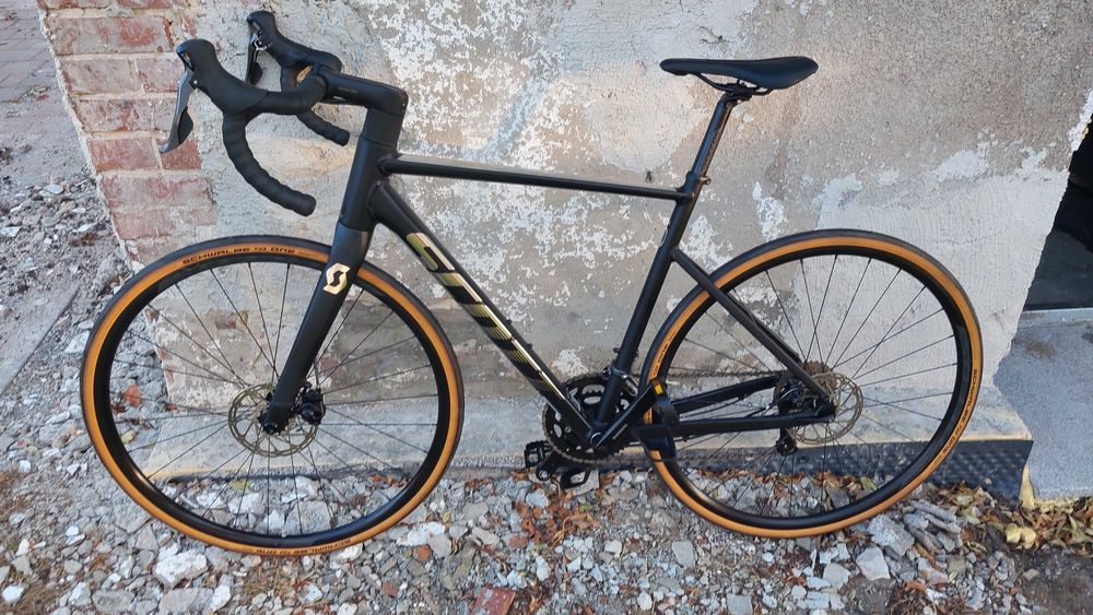 Rower szosowy Scott Speedster 40 - 20km przebiegu - jak nowy